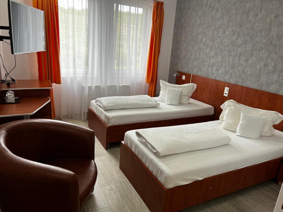 Silver Hotel أرادايا المظهر الخارجي الصورة
