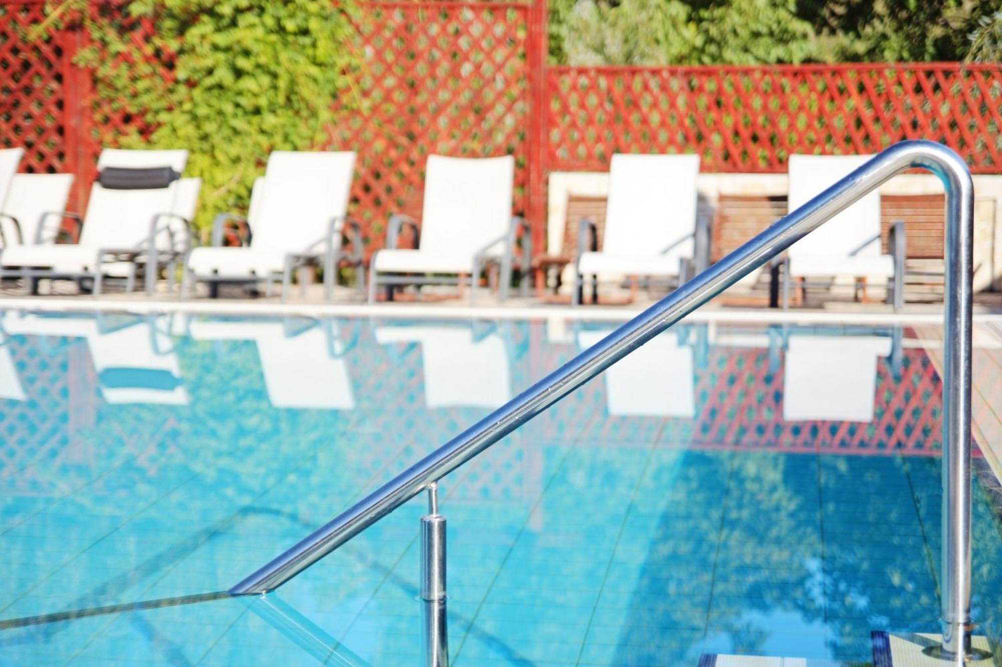 Silver Hotel أرادايا المظهر الخارجي الصورة